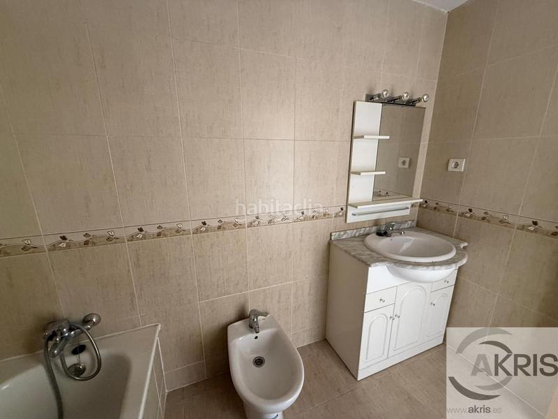 Foto e7b82591-87ff-4989-9adc-b9f6773170cc. Pis amb calefacció aparcament piscina a Urbanización San Isidro Ocaña