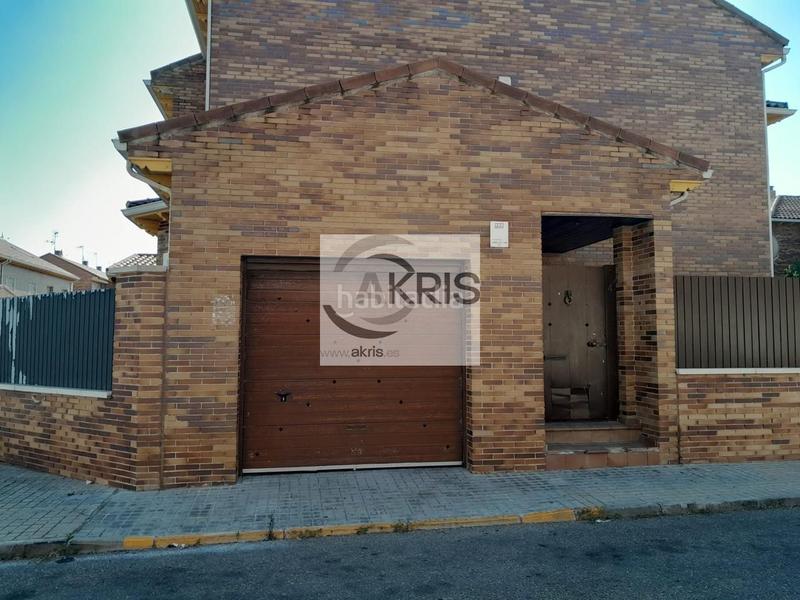 Foto 20d2a174-f915-4a87-8612-a0738388f189. Casa chalet con 4 dormitorios en Los Robles Seseña