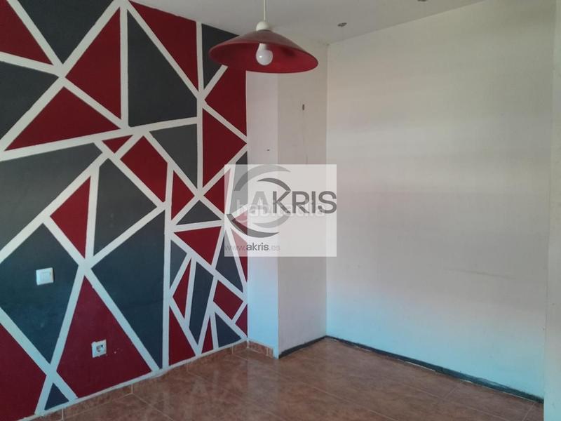 Foto 5d6f2ca3-338d-486b-b09e-02a2b9eef414. Casa chalet con 4 dormitorios en Los Robles Seseña