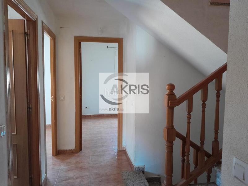 Foto 61482c6a-9a4f-4904-8ccb-0f98278c42df. Casa chalet con 4 dormitorios en Los Robles Seseña