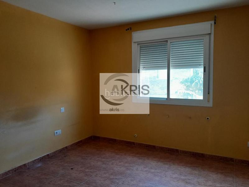 Foto 68f8b53c-6b5e-42b7-ba0c-b9779291d722. Casa chalet con 4 dormitorios en Los Robles Seseña