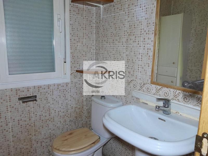 Foto c3425f8b-002e-447f-8bd8-df4b7bb5a896. Casa chalet con 4 dormitorios en Los Robles Seseña