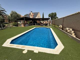 Casa  Padilla. Magnificio chalet alto standing en urb a 4 kms de toledo