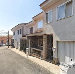 Casa a Cedillo del Condado. Vivienda ocupada, no se puede visitar!! en cedillo del condado