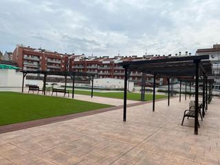 Duplex  Carrer de gaudí. Piso en venta en manresa barcelona ocupado