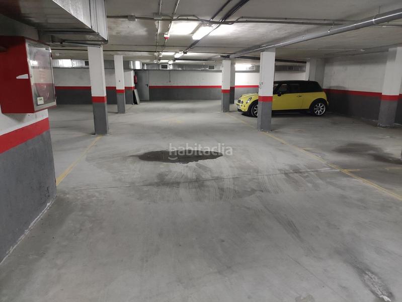 Foto 448a2e55-1acd-4765-bc4d-f03d95a964b1. Parking voiture dans Olías del Rey