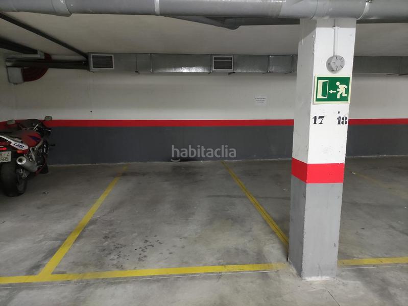 Foto 46be316e-6d08-43db-9a73-02cd886e38ea. Parking voiture dans Olías del Rey