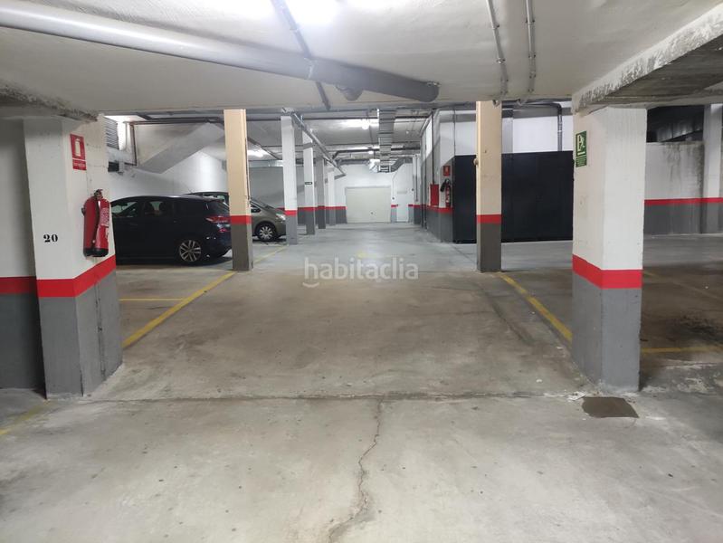 Foto 5f9d1e61-803d-4824-bd13-91d735dfb02e. Parking voiture dans Olías del Rey