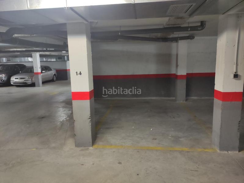 Foto eca7cedf-4202-4e40-92a0-3a5a24f5d181. Parking voiture dans Olías del Rey