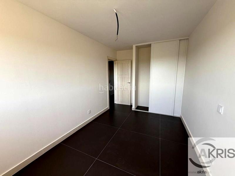 Foto 0b5c5e15-386c-4eb4-a411-797a3b668dae. Casa a schiera con riscaldamento parcheggio in Torre de Esteban Hambrán (La)