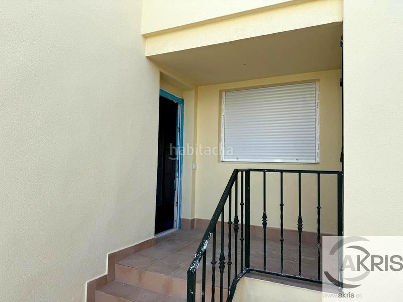 Foto 0eb07de6-864c-408d-b8a9-b96c3ce18a64. Casa a schiera con riscaldamento parcheggio in Torre de Esteban Hambrán (La)