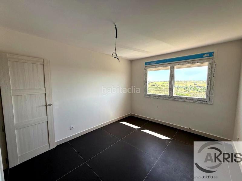 Foto 29f47974-6853-4208-9a34-1eeac1d4ad8a. Casa a schiera con riscaldamento parcheggio in Torre de Esteban Hambrán (La)