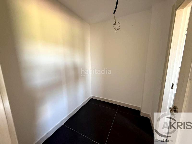 Foto 321e44aa-a9bb-40a8-8f4c-4539269b84ad. Casa a schiera con riscaldamento parcheggio in Torre de Esteban Hambrán (La)