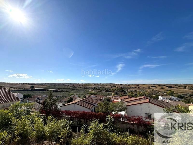 Foto 82ed7b46-8d25-48f8-8ec4-e5673e139f90. Casa a schiera con riscaldamento parcheggio in Torre de Esteban Hambrán (La)