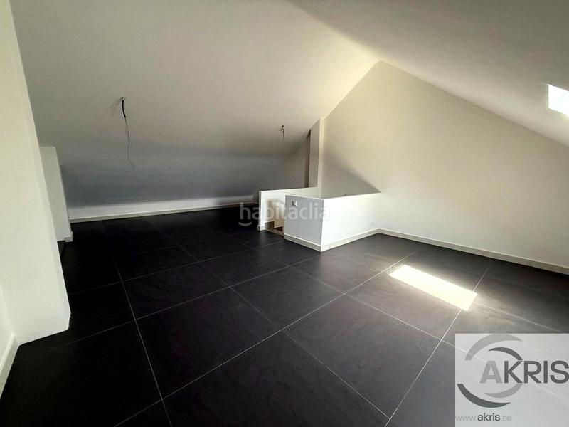 Foto bd968a77-f5f8-4cbd-acc2-316c4495f01e. Casa a schiera con riscaldamento parcheggio in Torre de Esteban Hambrán (La)