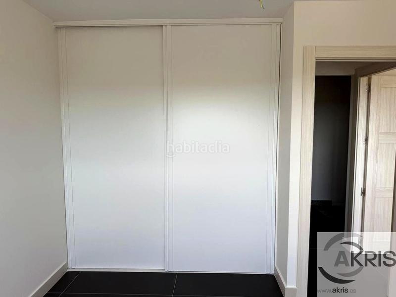 Foto df09ea01-4899-424a-bd61-c870609e078a. Casa a schiera con riscaldamento parcheggio in Torre de Esteban Hambrán (La)