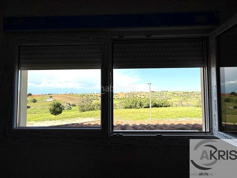 Foto e4425de8-c67b-47d9-9785-fffcf90a4a95. Casa a schiera con riscaldamento parcheggio in Torre de Esteban Hambrán (La)