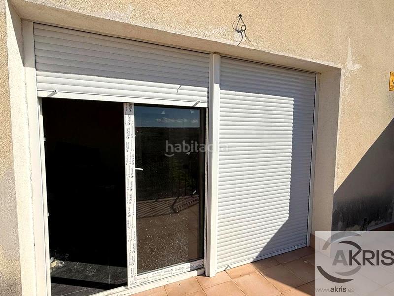 Foto f1f4e510-9b64-4b28-aadc-717357c8b3e5. Casa a schiera con riscaldamento parcheggio in Torre de Esteban Hambrán (La)