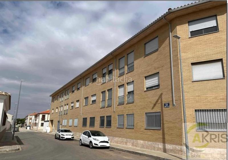 Foto b1afd27a-5502-4c46-af93-9029d01636ad. Piano terra con parcheggio in Manzanares