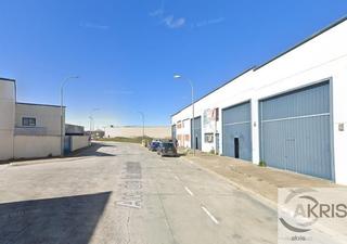 Fabrikhalle  De la industria. Nave ocupada, no se puede visitar!! en el viso de san juan