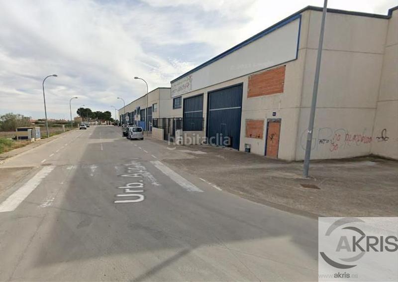 Foto ab5a674f-cd51-4a02-9744-845446da6bdc. Nave industrial nave ocupada, no se puede visitar!! en el viso de san juan en Viso de San Juan (El)