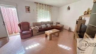 Haus in Navalmorales (Los). Excelente chalet del año 2006