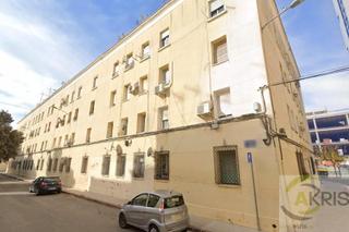 Pis  Plaça del castell d'enguera. Piso en venta en valencia