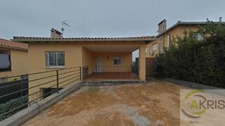 Casa  Barcelona. Chalet adosado en venta en el casar de escalona toledo