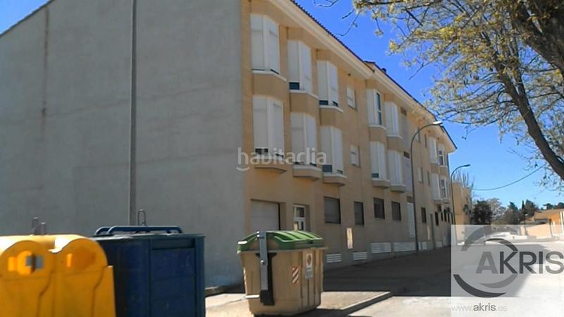 Foto 62dee726-09dd-4ed4-981d-ca8319db1e84. Parking coche en Pulgar