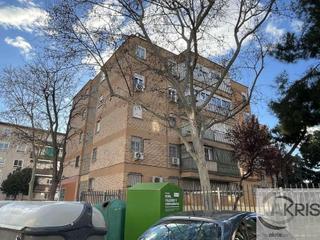 Piso  De jerico. Vivienda en parla con 3 dormitorios