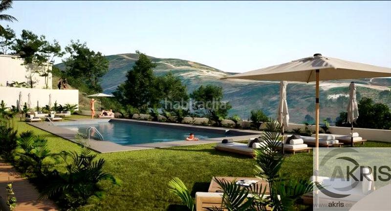 Foto 6bb756dc-0e5e-49e1-896f-83709b067ec0. Pis amb aparcament piscina a Torrox pueblo Torrox