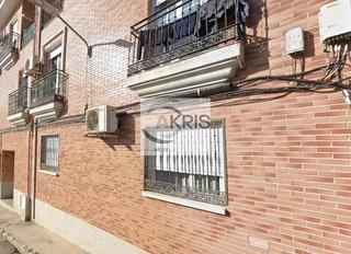 Appartement à Yuncos. Vivienda ocupada en yuncos, no se puede visitar!!