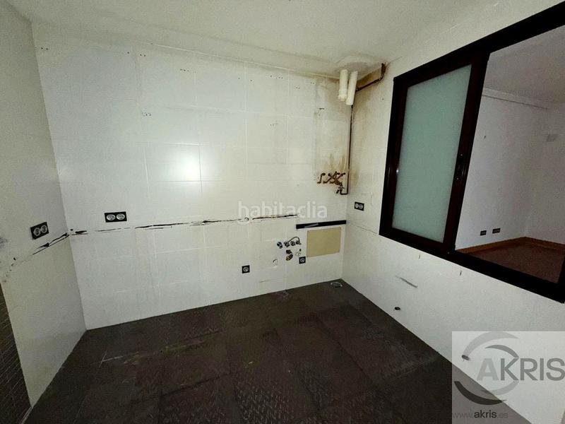 Foto 7f88d3d1-c862-40f7-9fe2-81e20eec3844. Planta baixa amb calefacció aparcament a Centro Ocaña