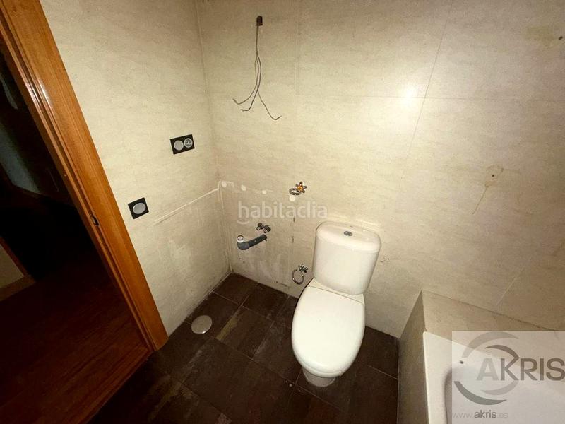 Foto d0028e1b-0a30-4448-8988-9e5a84bbe063. Planta baixa amb calefacció aparcament a Centro Ocaña