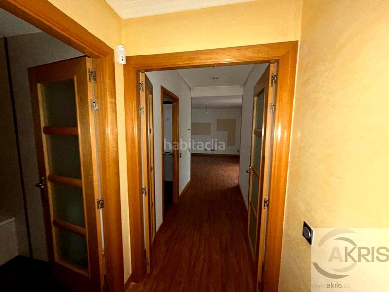 Foto eb1d8514-e0a7-48b0-80cf-40c7009670df. Planta baixa amb calefacció aparcament a Centro Ocaña