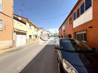 Appartement  Mediodía. 3 habitaciones y dos baños en numancia