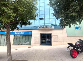 Rent Office space  De irlanda. Oficina operativa en ed. emblemático en alquiler