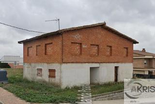 Maison à Villanueva de Perales. Chalet independiente en villanueva de perales
