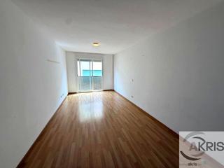 Appartement  Real. En pleno centro de parla, 2 habitaciones, 2 wc
