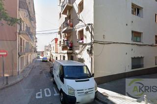 Appartamento  Carrer ramon reig. Piso en venta en figueres girona