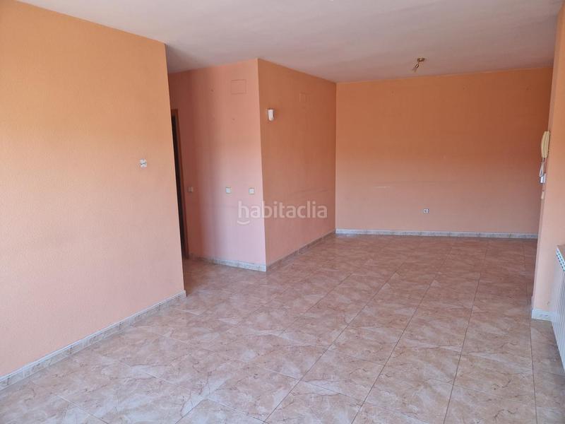 Foto 18fecbaa-ed2e-4fb3-af08-53c456222696. Flat with heating in Santa Bárbara Toledo