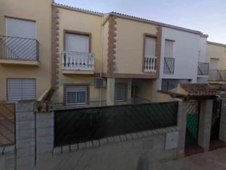Haus  Magnolia. Vivienda unifamiliar en venta en mengíbar jaén