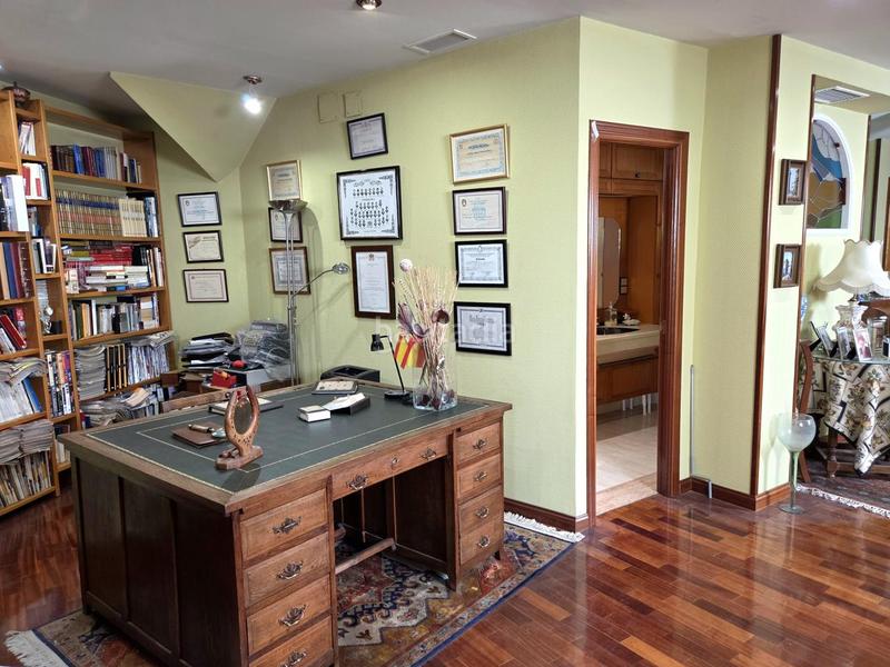 Foto 49499e0b-f2e2-48b2-b701-8b18061a83b3. Duplex con riscaldamento parcheggio in Avenida Europa-San Antón Toledo