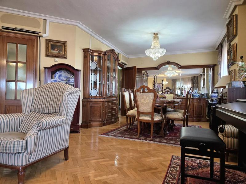 Foto be8225dd-3229-4ad0-bf71-a6d99ff6fd5d. Duplex con riscaldamento parcheggio in Avenida Europa-San Antón Toledo