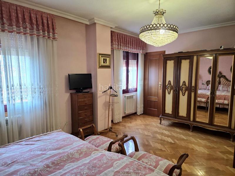 Foto c242d554-20f1-4d18-9aba-a73ad2ef297c. Duplex con riscaldamento parcheggio in Avenida Europa-San Antón Toledo