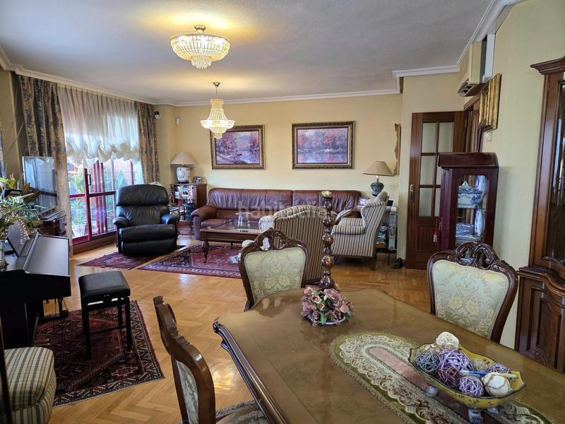 Foto d532e5a6-6ac5-41ee-88e8-3fbed3df515c. Duplex con riscaldamento parcheggio in Avenida Europa-San Antón Toledo