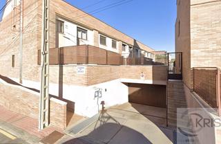 Car parking in Cristo