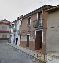 Casa  Carrer xúquer. Casa ocupada en alberic valencia