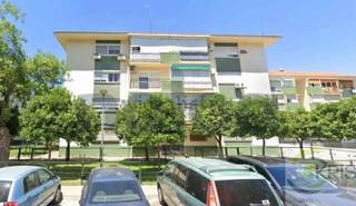 Planta baixa  Los luceros. Piso ocupado en venta en sevilla