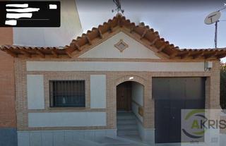 Maison  Alfonsa albo. Casa en venta en gerindote toledo  alquilada